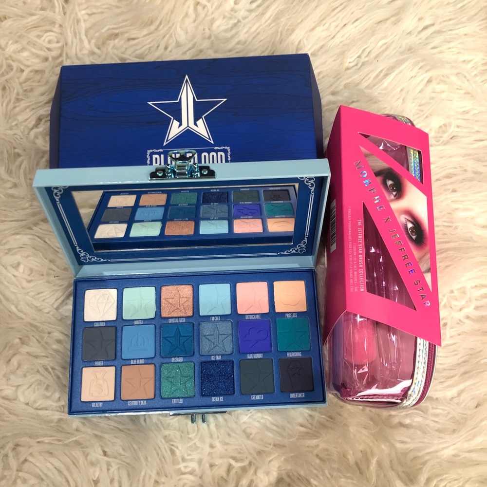 Jeffree Star Blue Blood & Brush Set